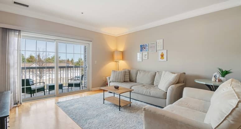 202/204 Clocktower Drive, Waltham, MA, 02452