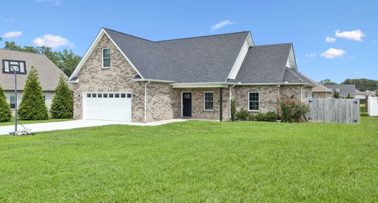192 Daffodil Drive Tullahoma TN 37388 SingleFam For Sale