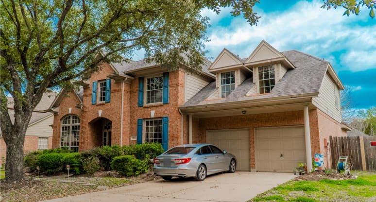 1819 Pepper Tree Court Sugar Land TX 77479 SingleFam For Sale