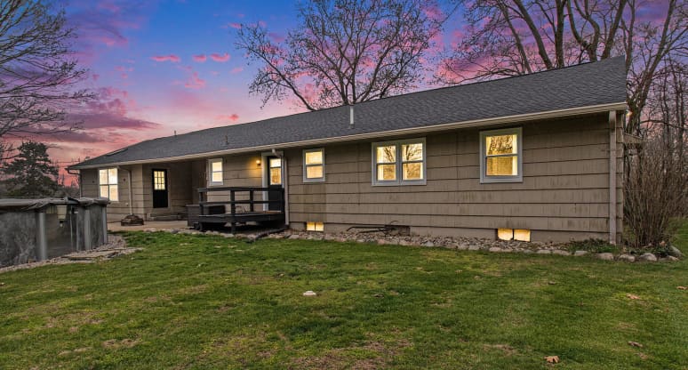 2567 Gilbert Avenue, Niles, MI, 49120