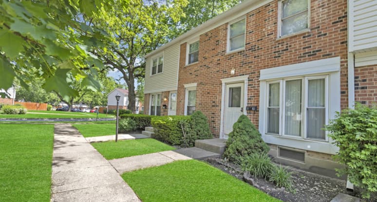 3162 Norwood Court, Streamwood, IL, 60107
