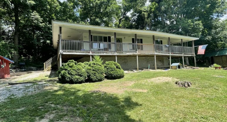 154 Gray Buck Drive, Rockcastle County, KY, 40456