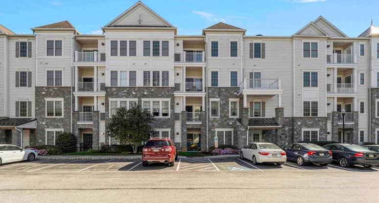 1307 Lilac Court Montgomery County PA 19446 Condo For Sale