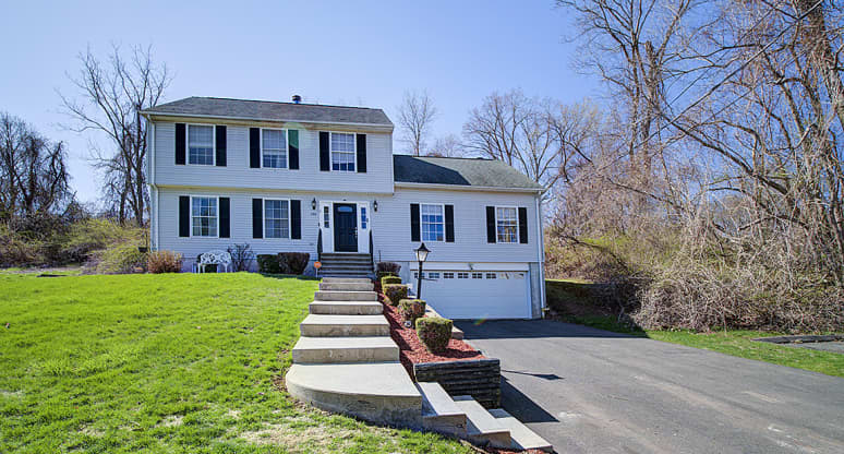 190 Country Hills Road, New Haven County, CT, 06514