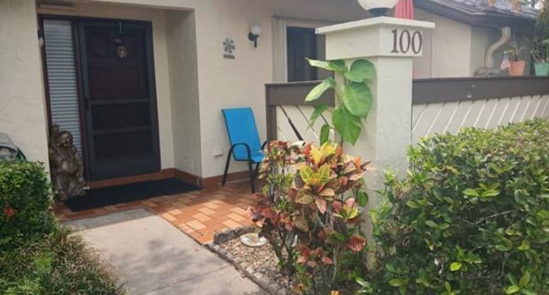 100 Rose Bay Court Royal Palm Beach FL 33411 Townhouse For Sale