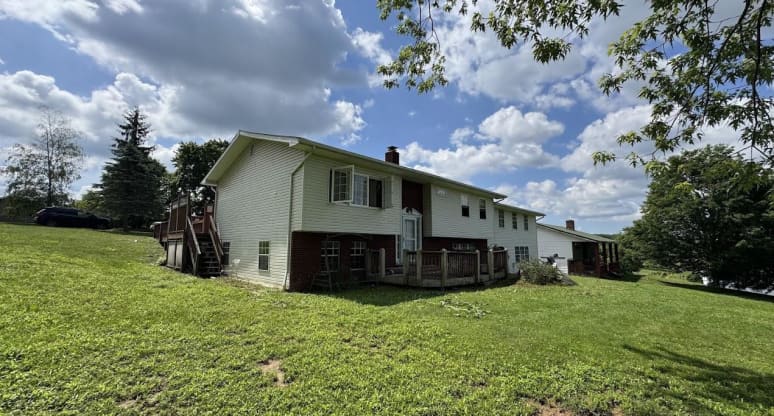 111 Knoll Crest Heights Drive, Oakland, MD, 21550