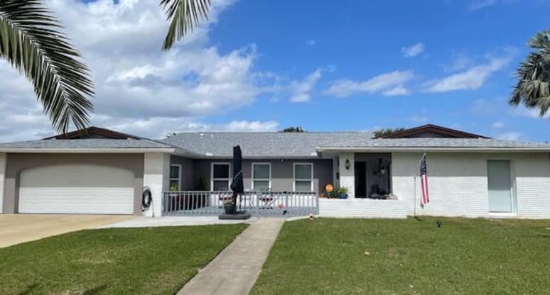 909 Waialae Cir NE, Palm Bay, FL, 32905
