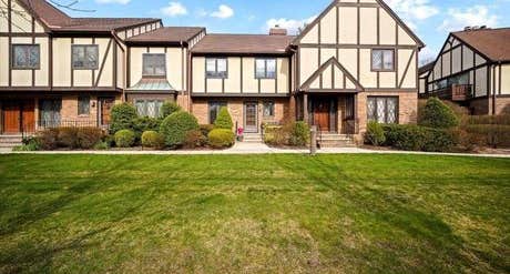 7 Chelsea Court Ramsey NJ 07446 Condo For Sale
