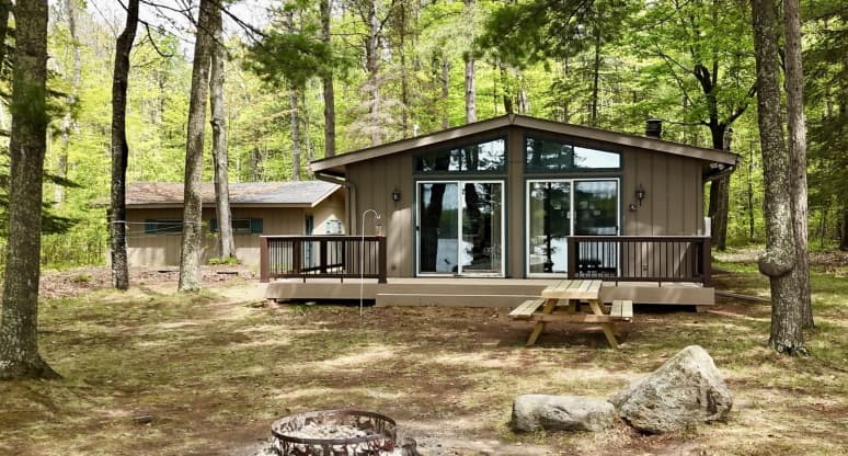 9039 Sunshine Drive, Tomahawk, WI, 54487