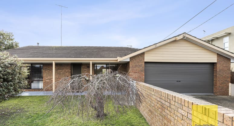 1/24 Percy Street, Newtown, VIC, 3220
