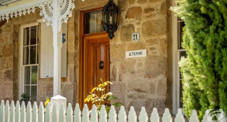 21 Bridge Road, Beechworth, VIC, 3747