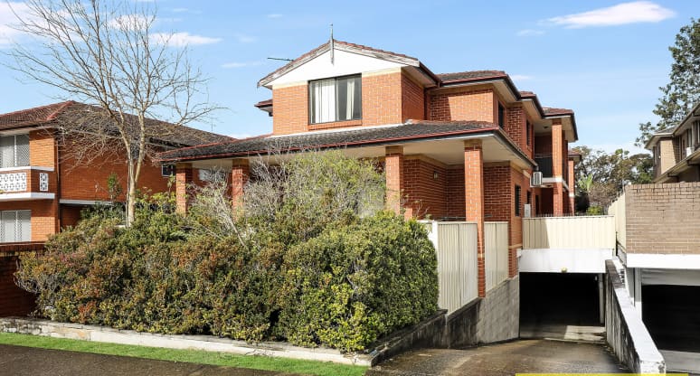 2/58 Clissold Parade, Campsie, NSW, 2194