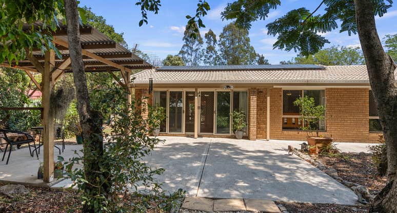 6 Stuart Court, Karalee, QLD, 4306