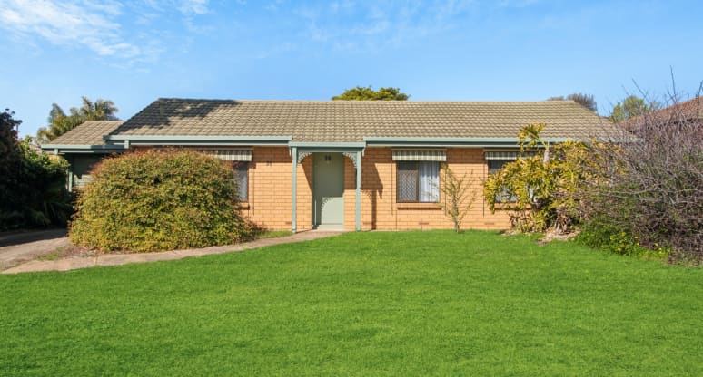 26 Troutbeck Cres, Huntfield Heights, SA, 5163
