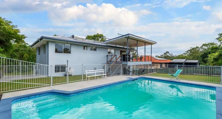 11 Brymer Street, Chapel Hill, QLD, 4069
