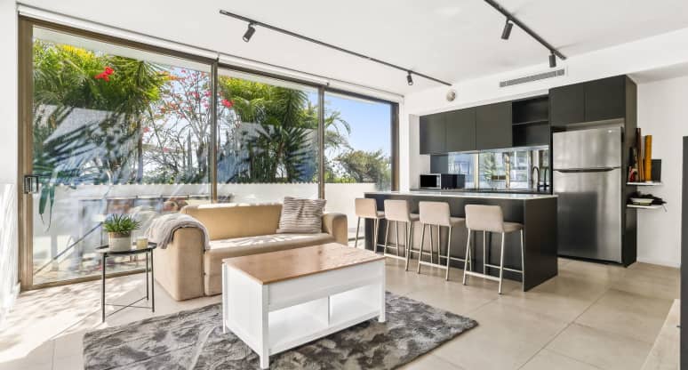 203/95 Bourke St, Woolloomooloo, NSW, 2011