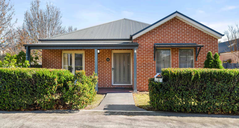 12 Broughton Avenue, Tullimbar, NSW, 2527