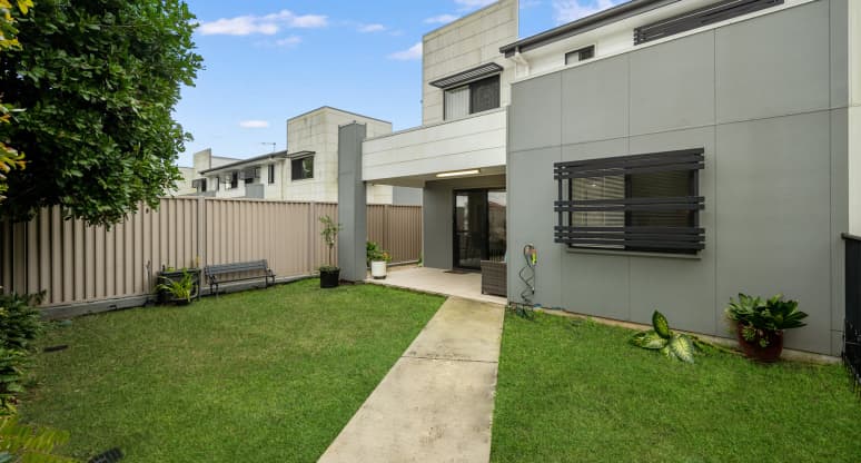 25/1 Emerald Place, Bridgeman Downs, QLD, 4035