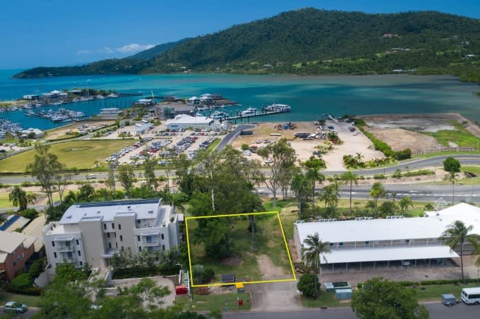 2 Hermitage Dr, Airlie Beach, QLD, 4802