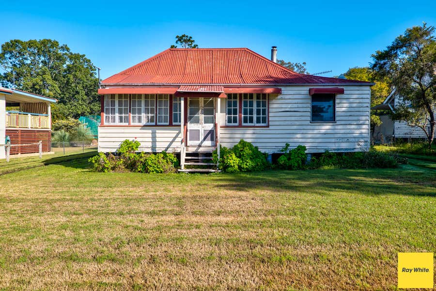 35 Gardner St, Toogoolawah, QLD, 4313 House For Sale RateMyAgent