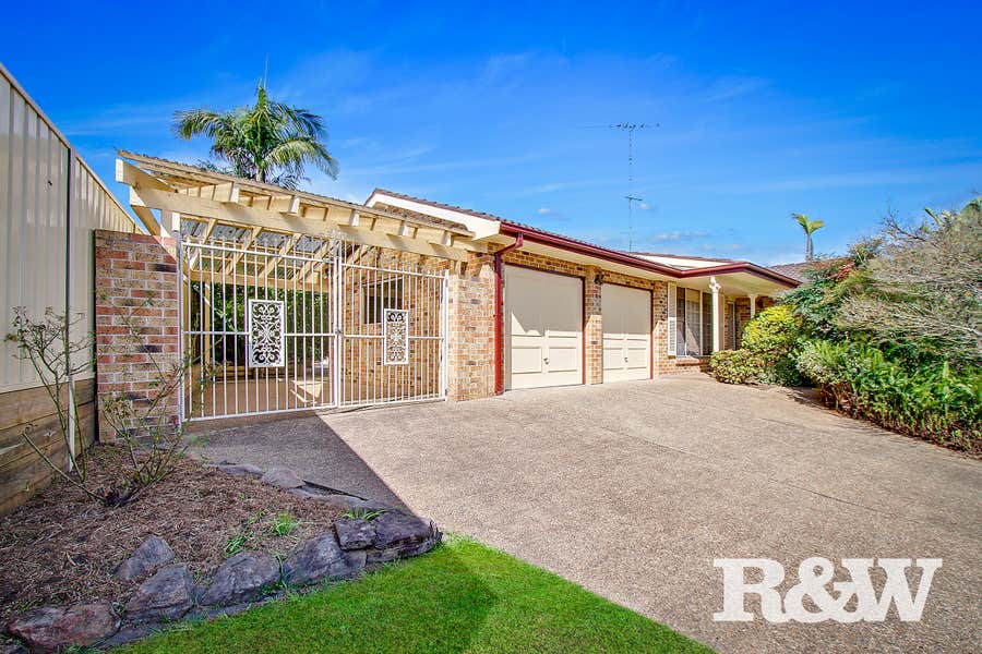 4 Horseshoe Circuit, St Clair, NSW, 2759 House For Sale RateMyAgent