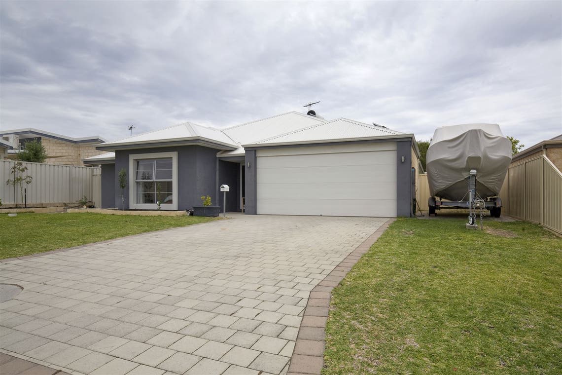 Great Team Harcourts Mandurah agency review RateMyAgent