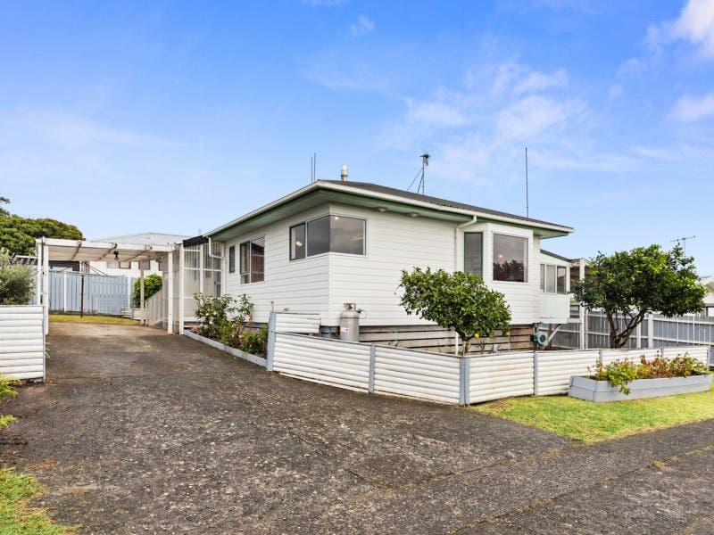62 Atuaroa Avenue, Te Puke, Bay of Plenty House Sold on 16 03 2023