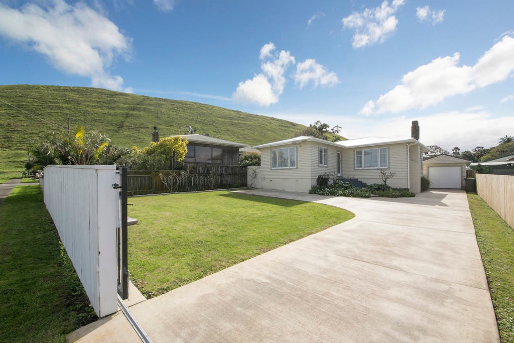 17 Putini Rd, Mangere Bridge, Auckland Other Sold on 12 09 2017