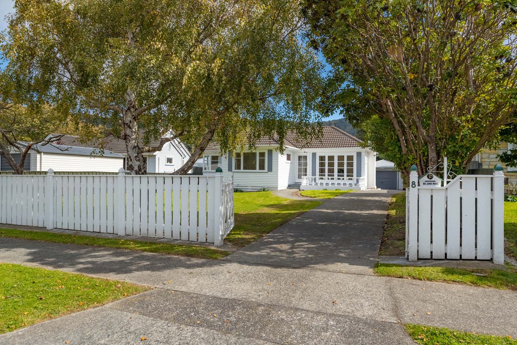 8 Wood St, Wainuiomata, Wellington Other Sold on 15 05 2018 RateMyAgent
