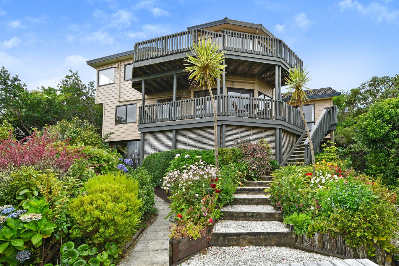 86 Viewmont Drive, Harbour View, Wellington Other Sold on 24 05 2022