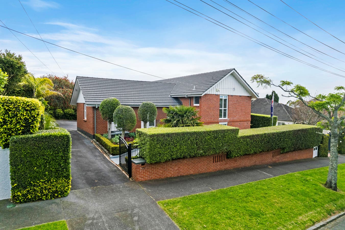 155 Long Drive, St Heliers, Auckland House Sold on 06 01 2023