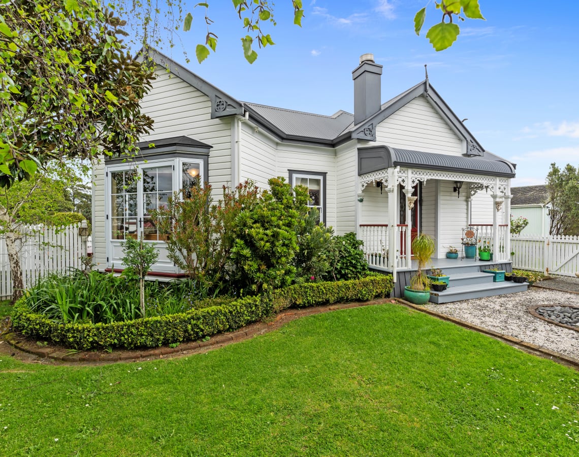33 Great South Road, Papakura, Auckland House Sold on 30 11 2022