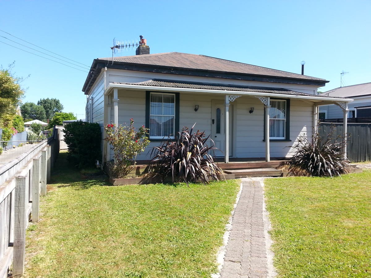 6 Monckton St, Feilding, ManawatuWanganui Other Sold on 12 02 2018