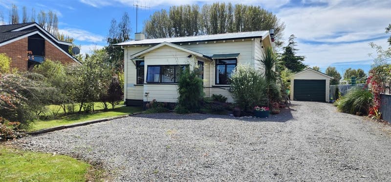 21 Francis Drake St, Waipukurau, Hawke's Bay House Sold on 17 08 2023