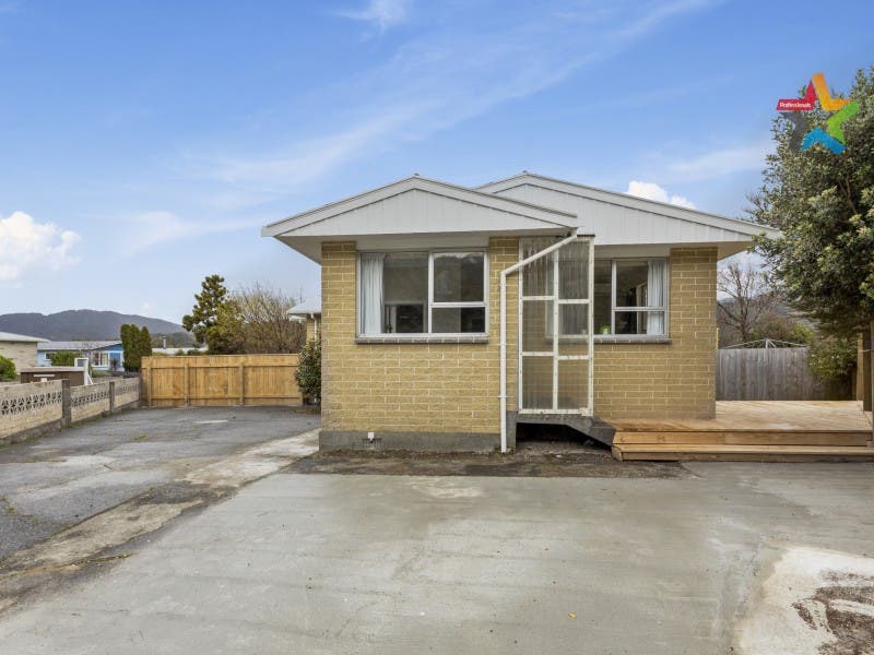 15B Pencarrow Crescent, Wainuiomata, Wellington Unit Sold on 06 10