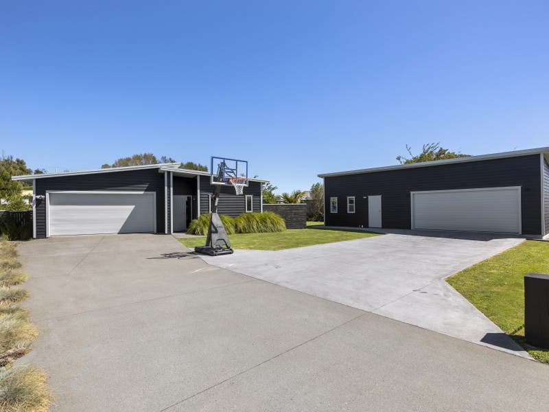 518A Manutahi Road, Lepperton, Taranaki House Sold on 02 05 2023
