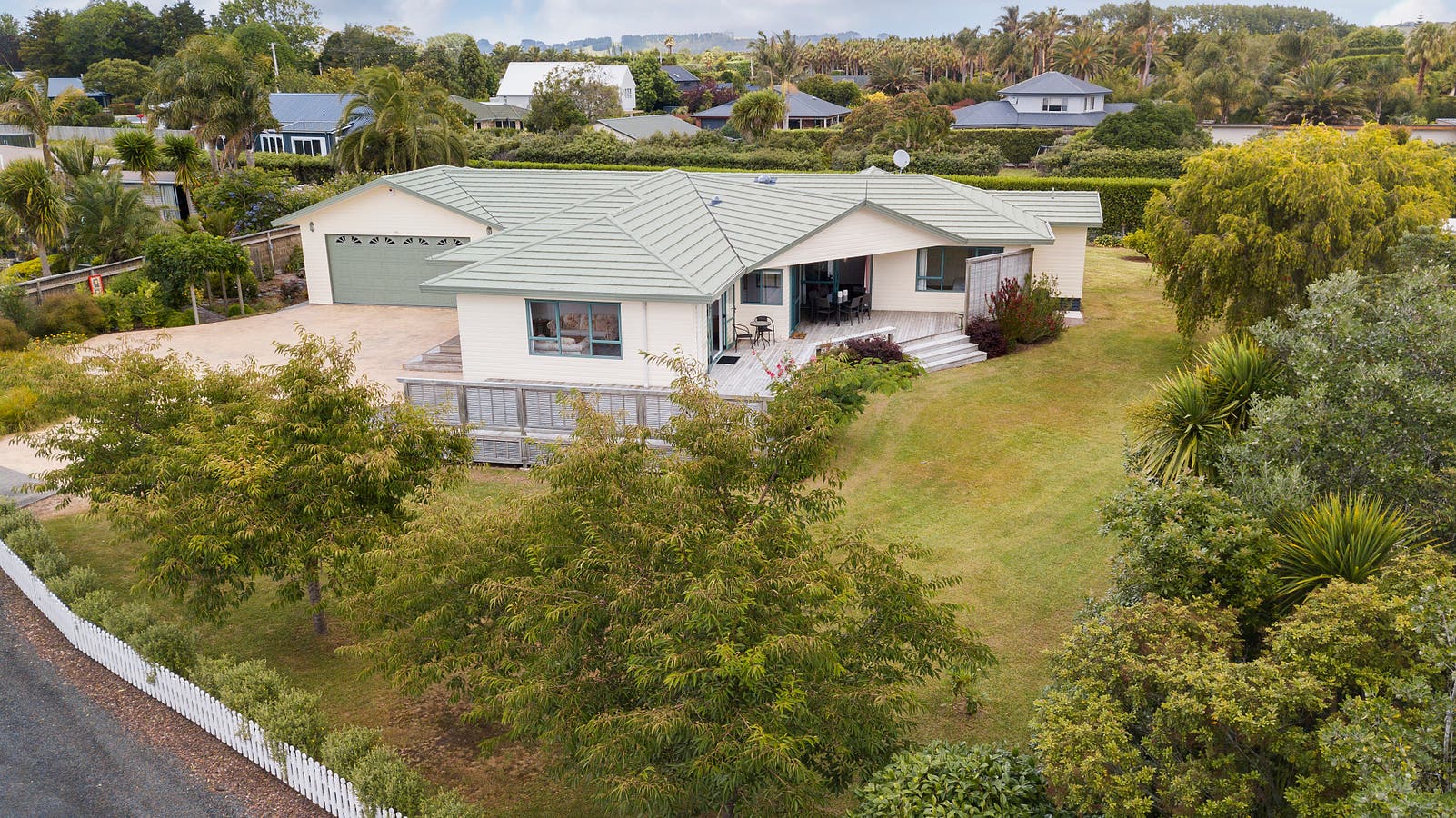 143 Point Wells Road, Point Wells, Auckland House Sold on 12 Feb 2020