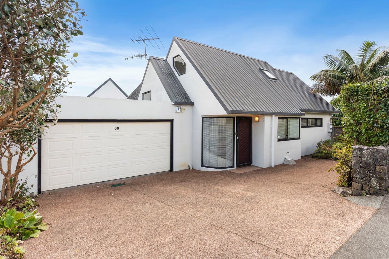 68 St Johns Road, Saint Johns, Auckland House Sold on 22 03 2023