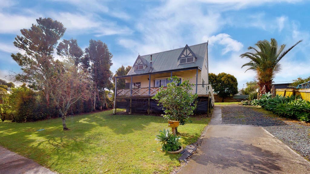 4 Flaunty Place, West Harbour, Auckland Other Sold on 06 09 2020