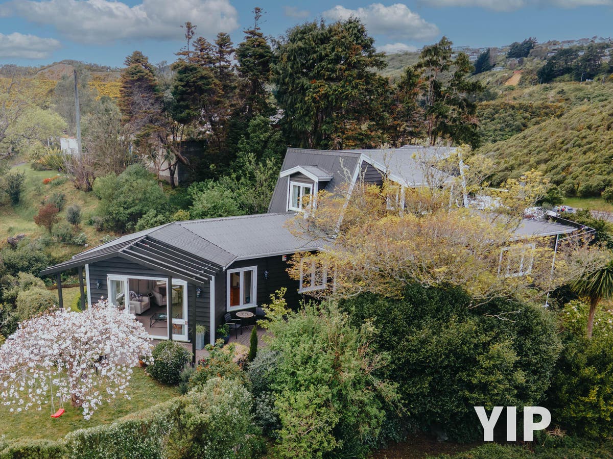 24 Glenside Road, Glenside, Wellington Other Sold on 07 11 2022