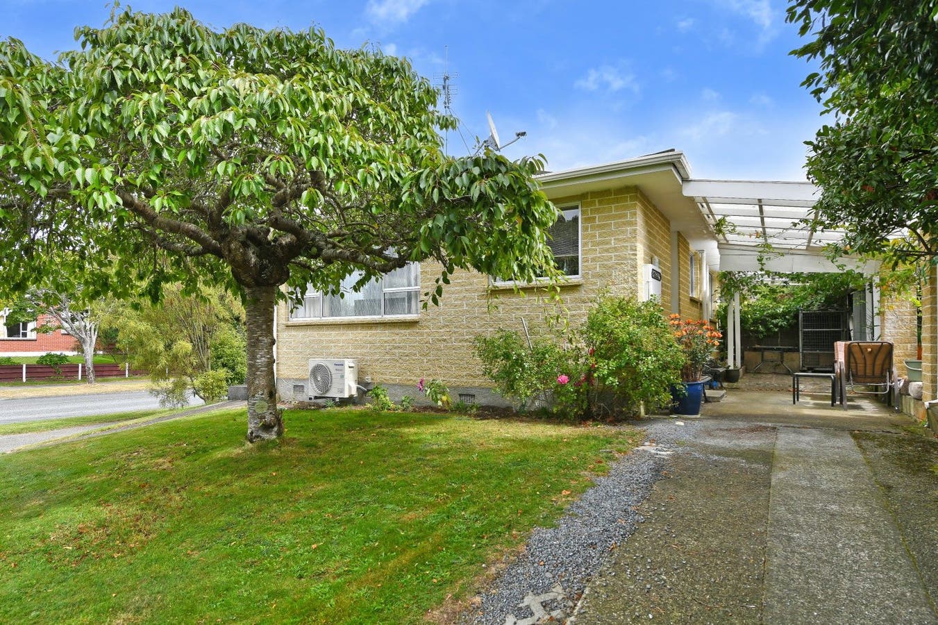1 Monterey Place, Totara Park, Wellington Other Sold on 06 10 2022