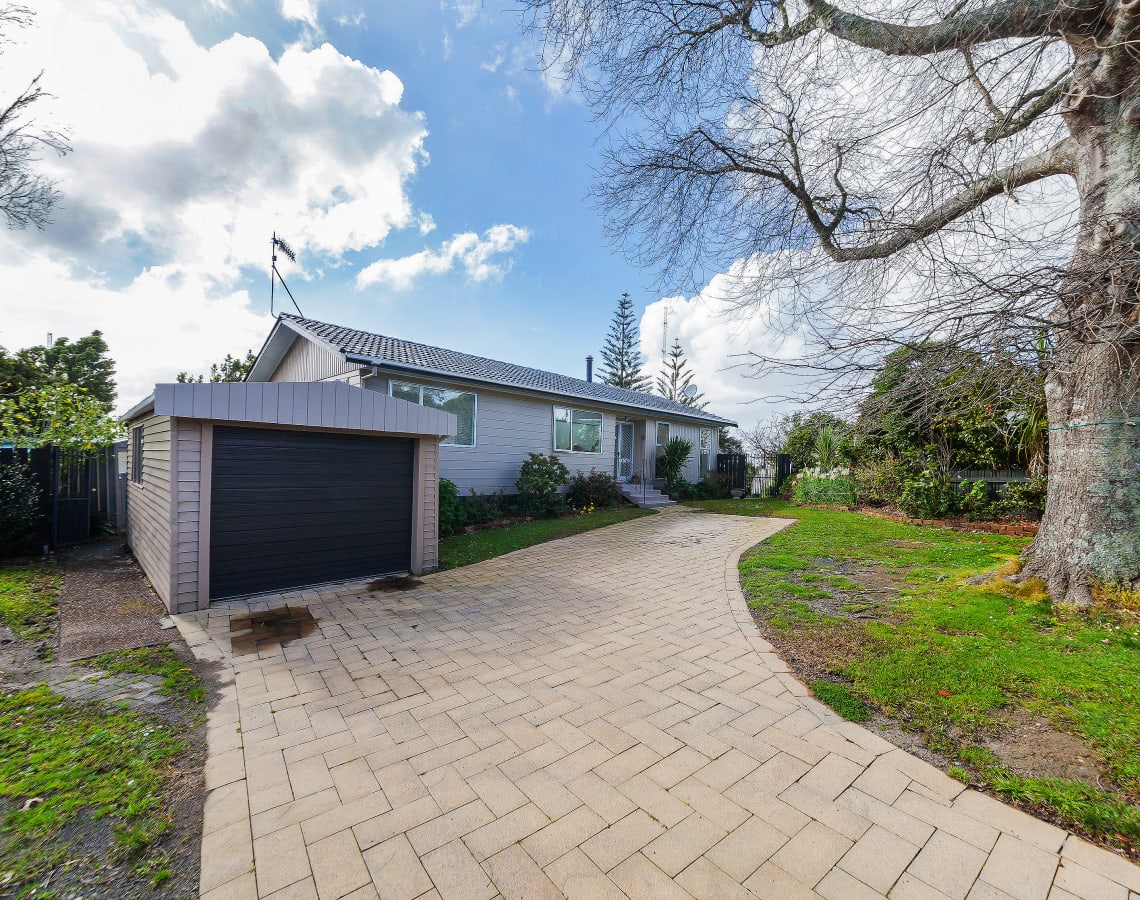 63 Hartley Terrace, Massey, Auckland Other Sold on 07 10 2017