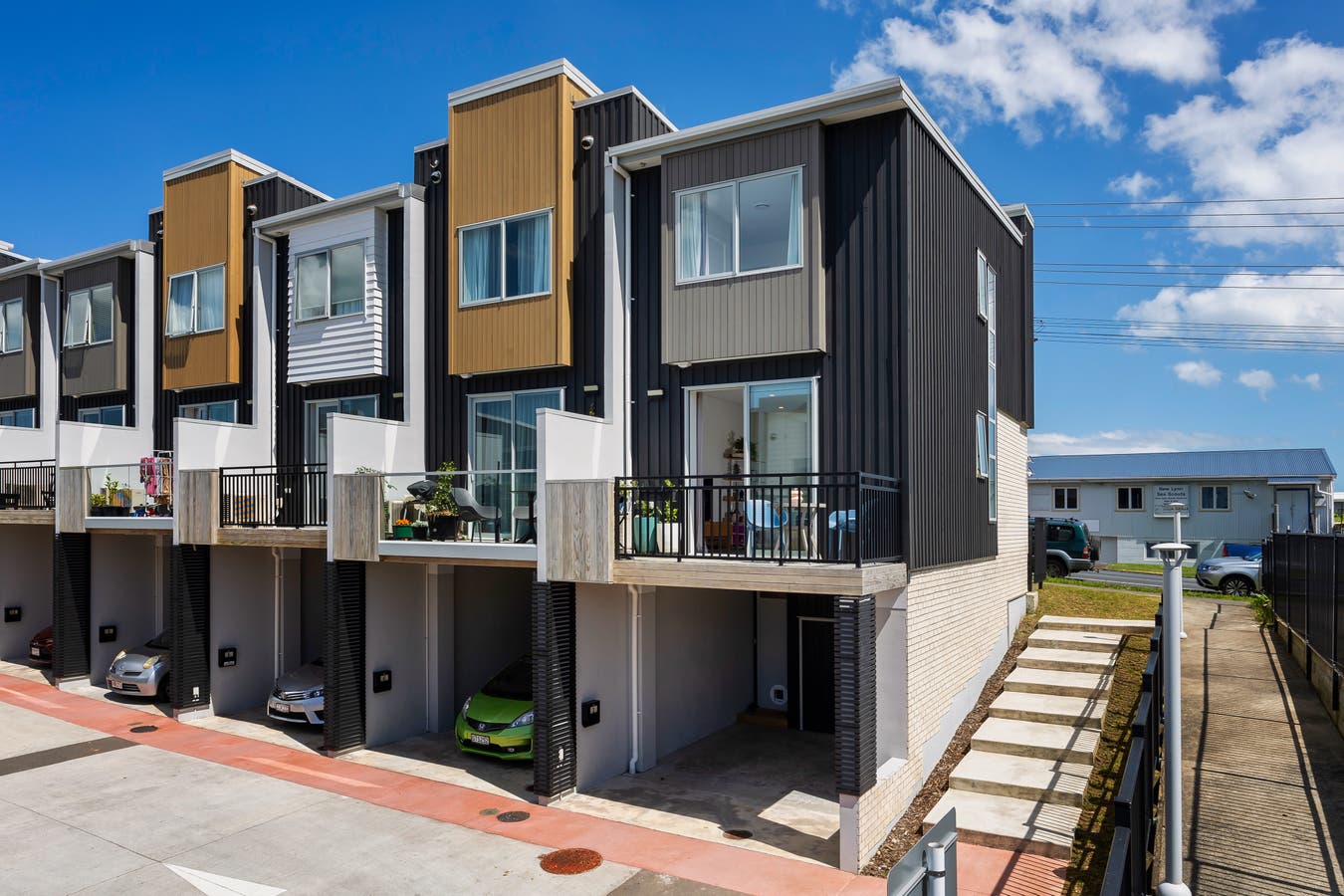 2 Wharetana Crescent, New Lynn, Auckland House Sold on 08 12 2022