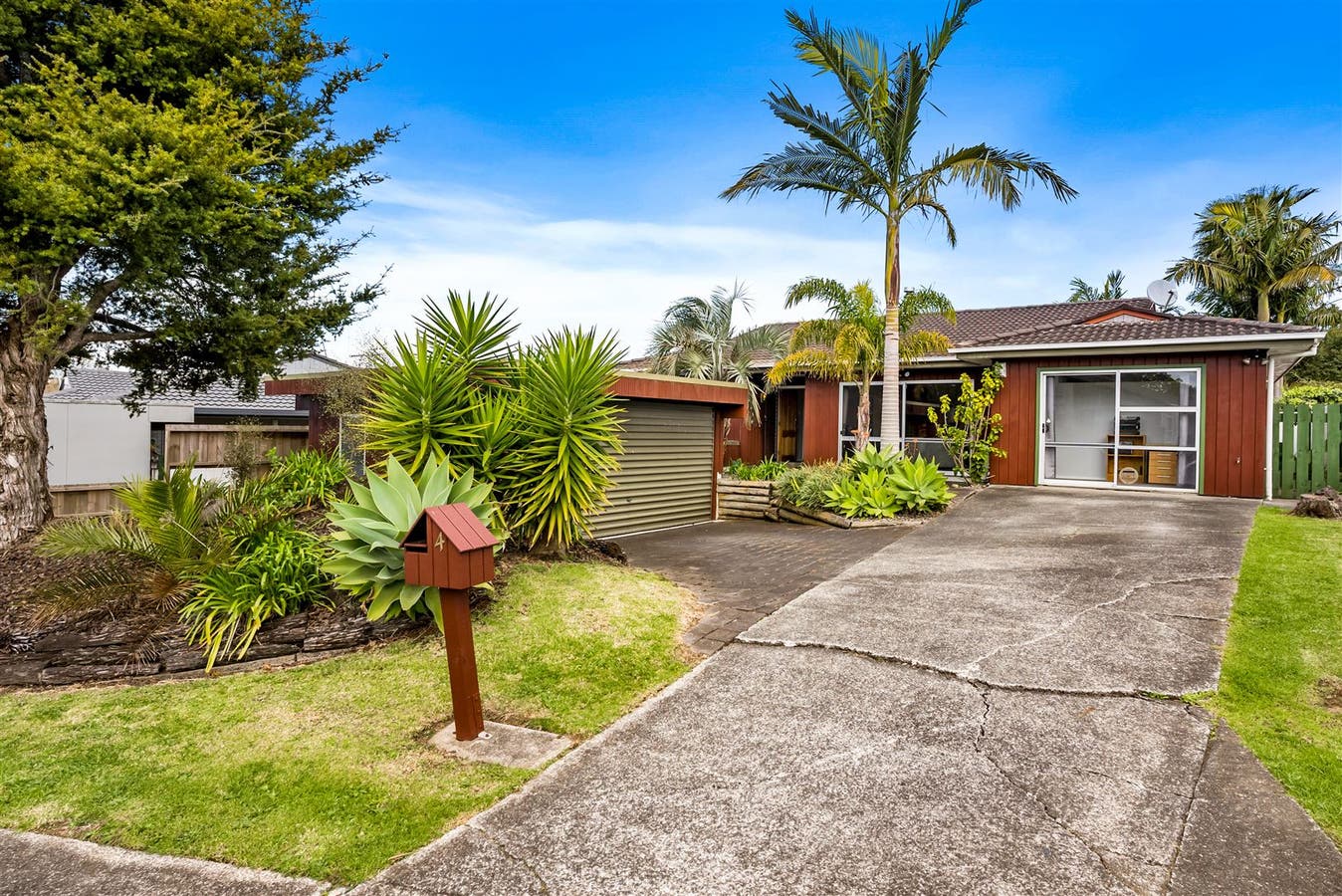 4 Towra Place, Botany Downs, Auckland House Sold on 12 12 2022 RateMyAgent
