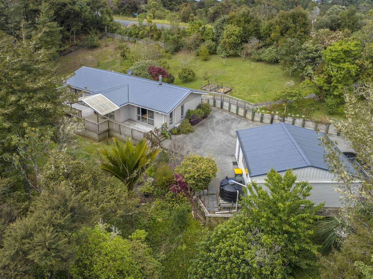 65 Mahurangi East Road, Snells Beach, Auckland House Sold on 19 01