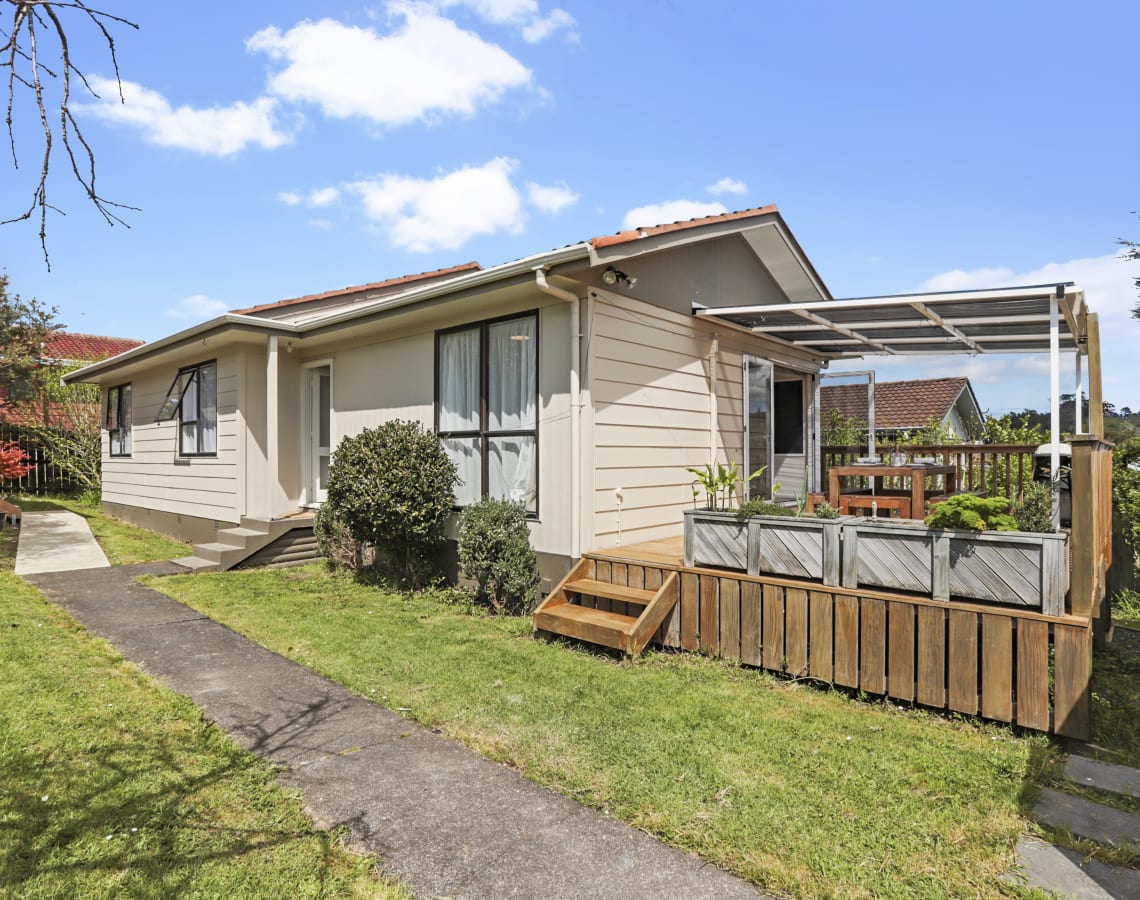 1/12 Hillman Place, Ranui, Auckland House Sold on 07 11 2022