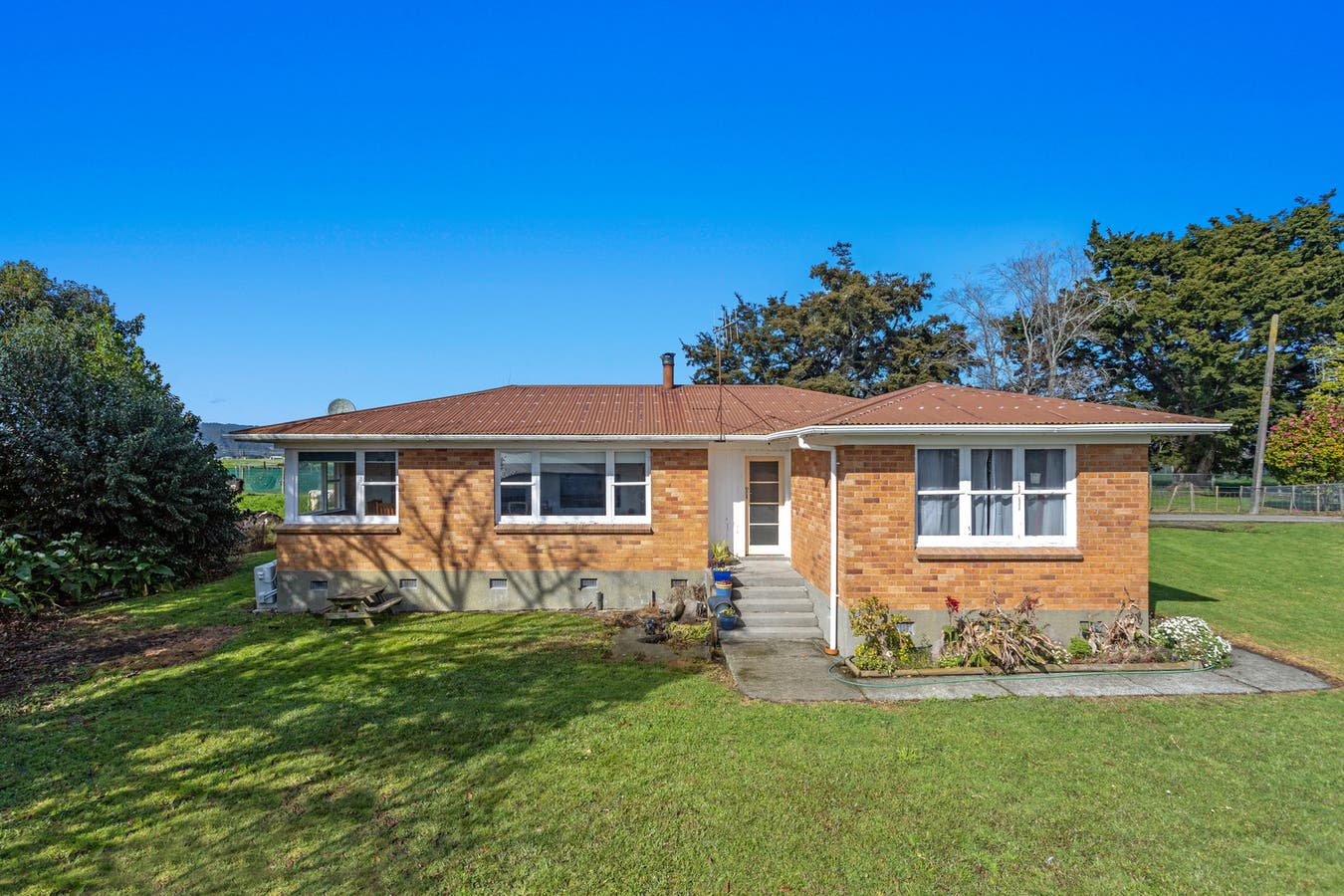 30 Hydro Road, Edgecumbe, Bay of Plenty House Sold on 01 10 2022 RateMyAgent