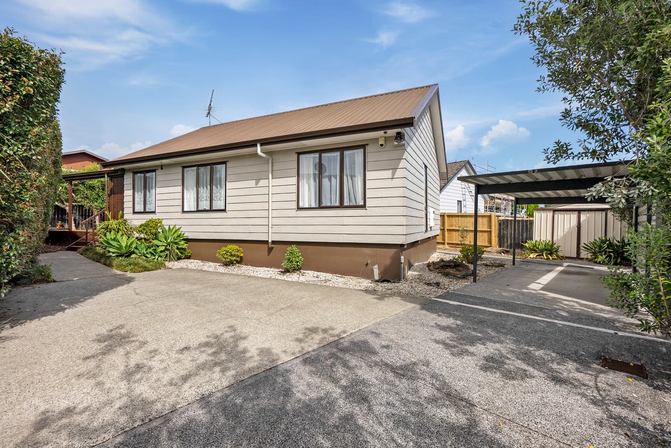 1/13 De Quincey Terrace, Highland Park, Auckland House Sold on 31 01