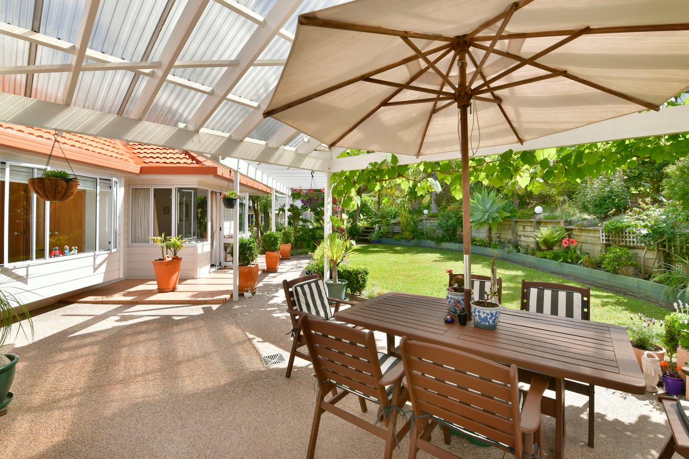 22 Whale Cv, Stanmore Bay, Auckland House Sold on 23 11 2020