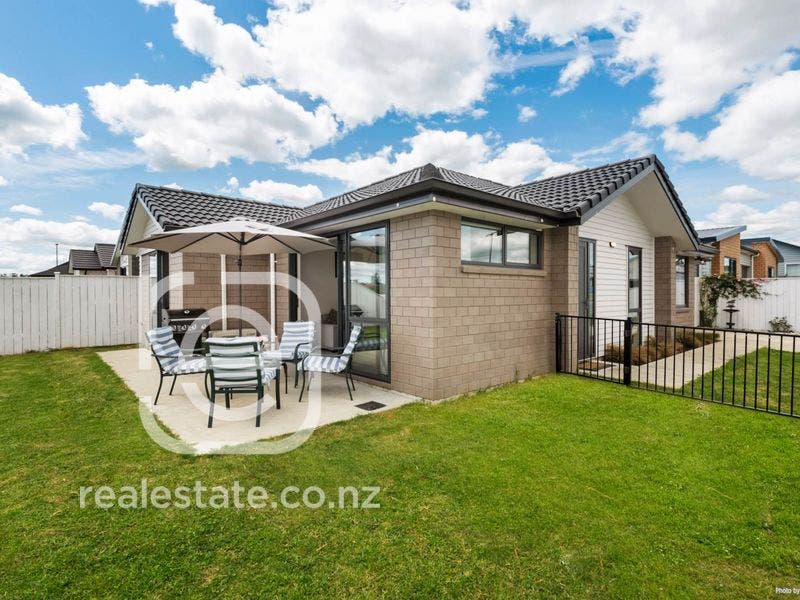 8 Percheron Road, Pukekohe, Auckland House Sold on 22 11 2022